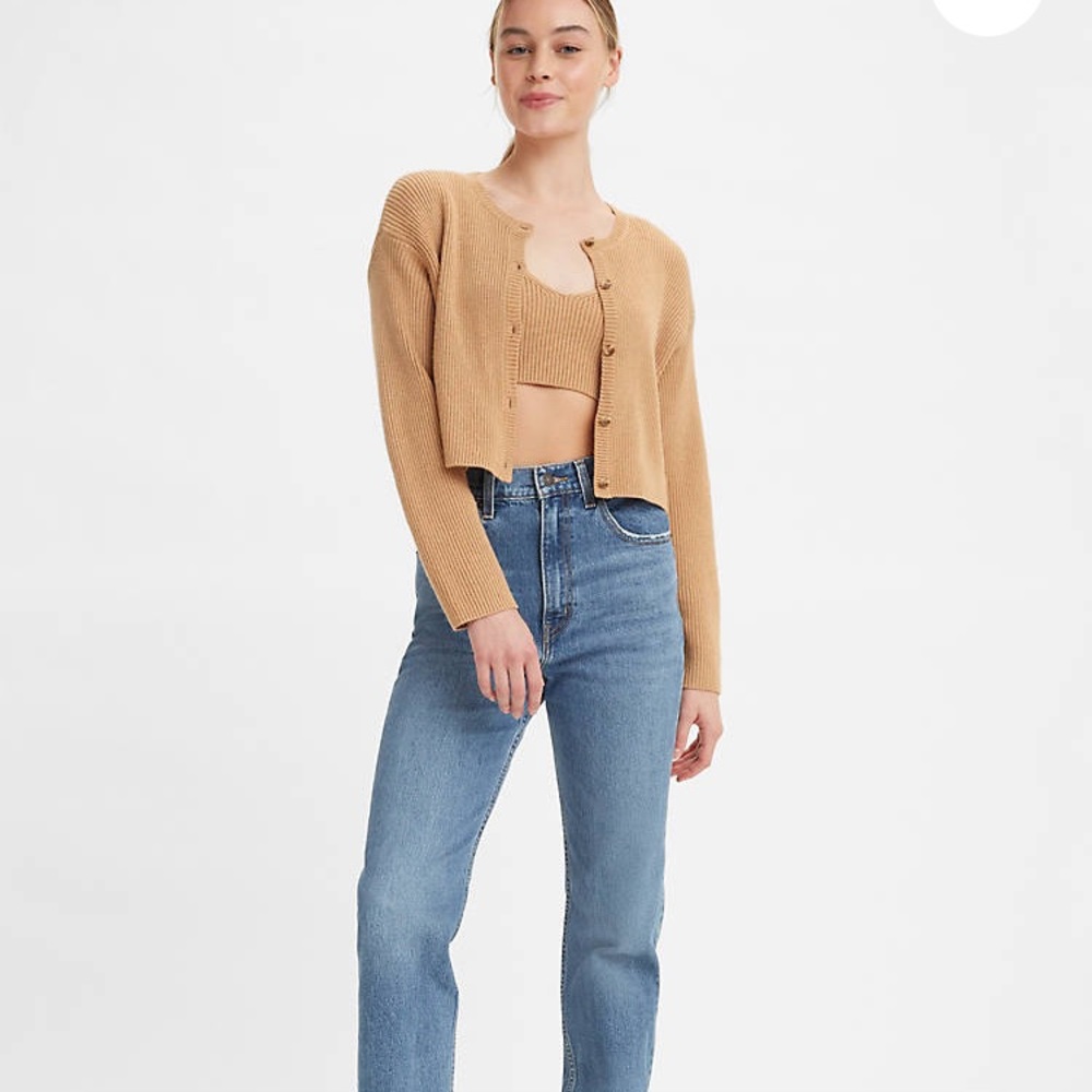 Lightly worn Levi’s 70’s high rise slim straight in Sonoma Case